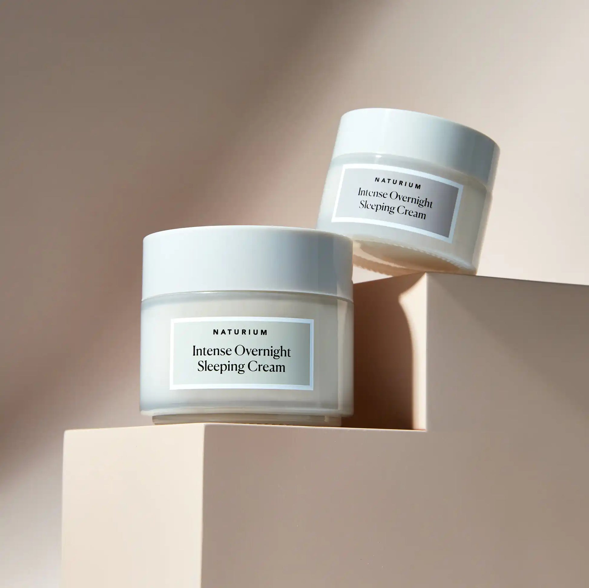 intense-overnight-sleeping-cream-jumbo-b8 11_18_2021_Naturium0552-crop.webp
