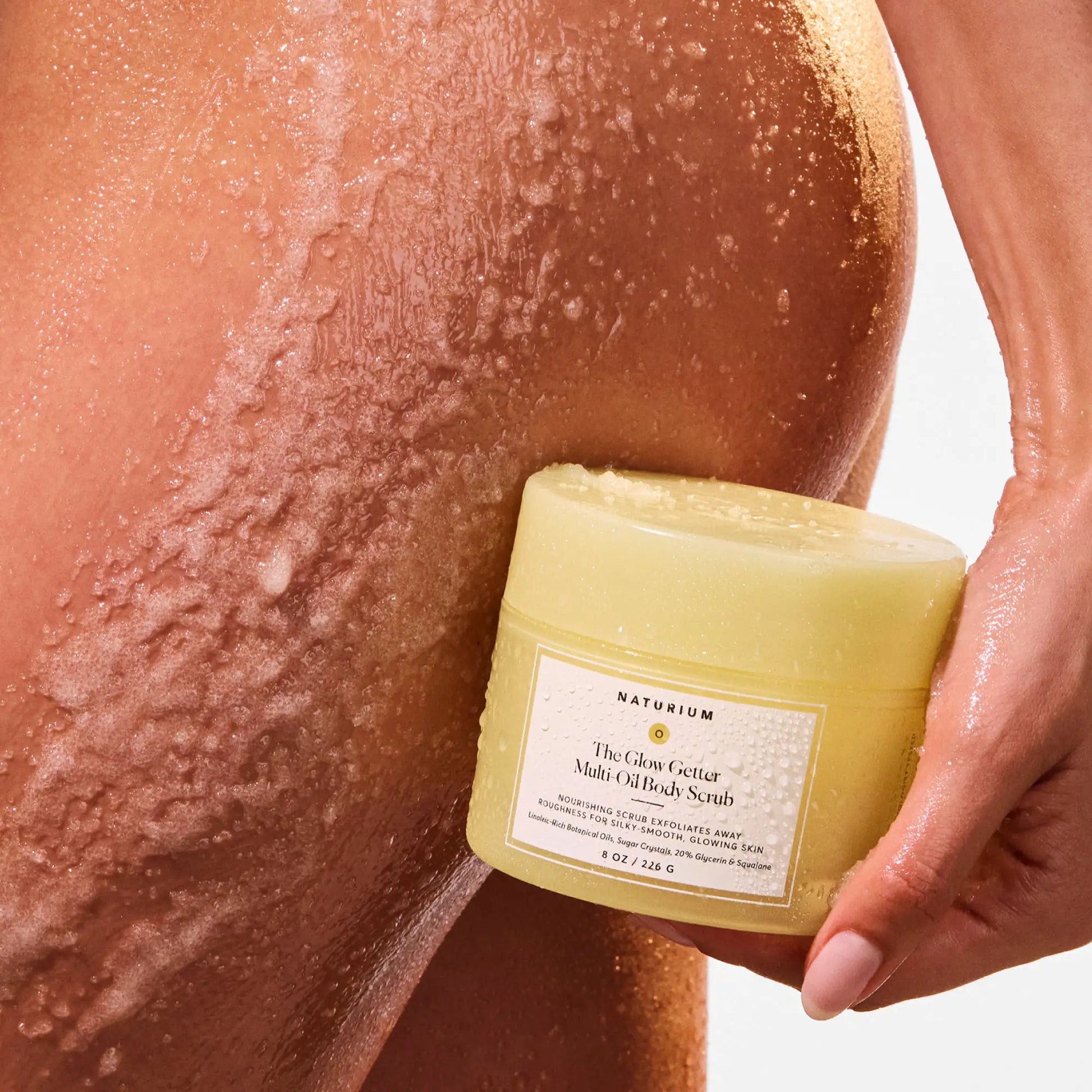 the-glow-getter-multi-oil-body-scrub-o0 NATR-40028-Alt-Image-The_Glow_Getter_Multi-Oil_Body_Scrub-07.webp