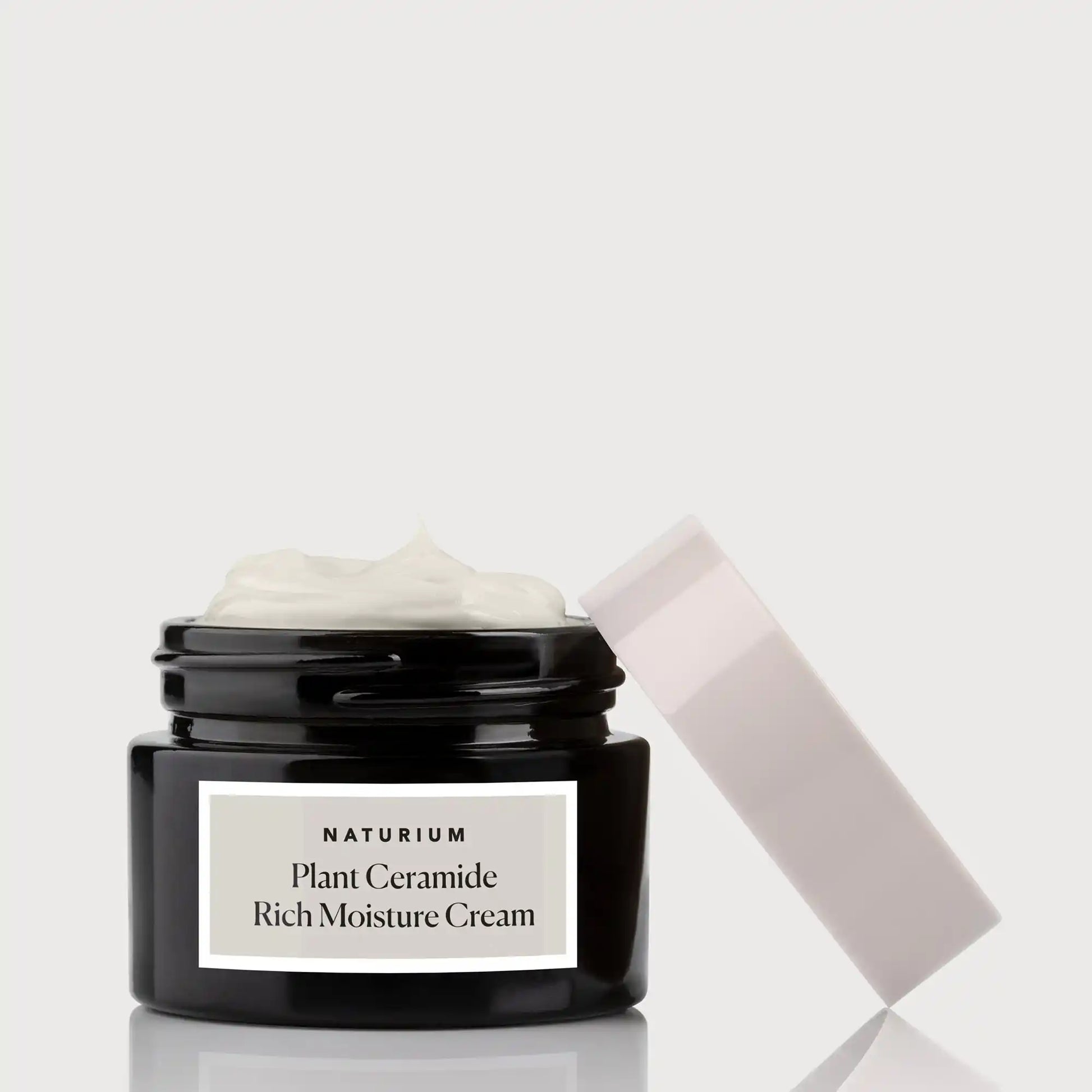plant-ceramide-rich-moisture-cream-e6 NATR_Catalog_PCRM-Cream-CapOff.webp