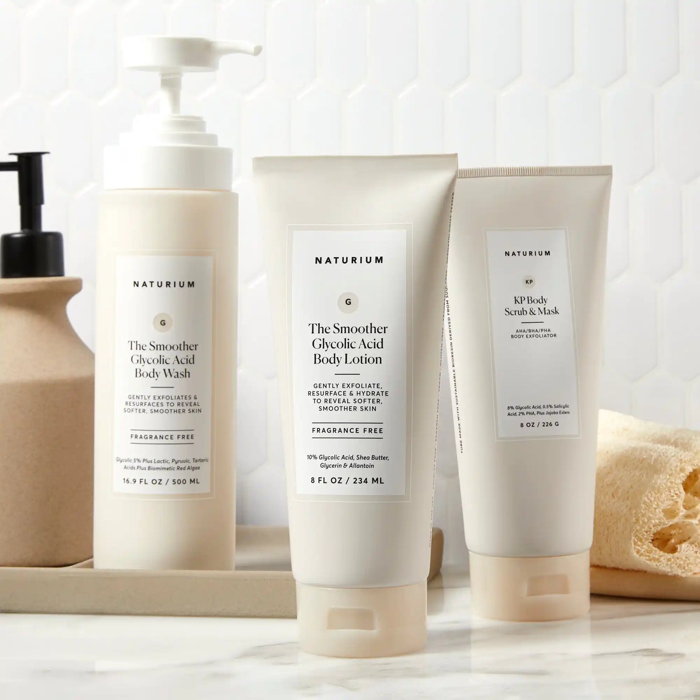 the-glycolic-acid-body-bundle-i2 glycoliclotion_9425-crop.webp